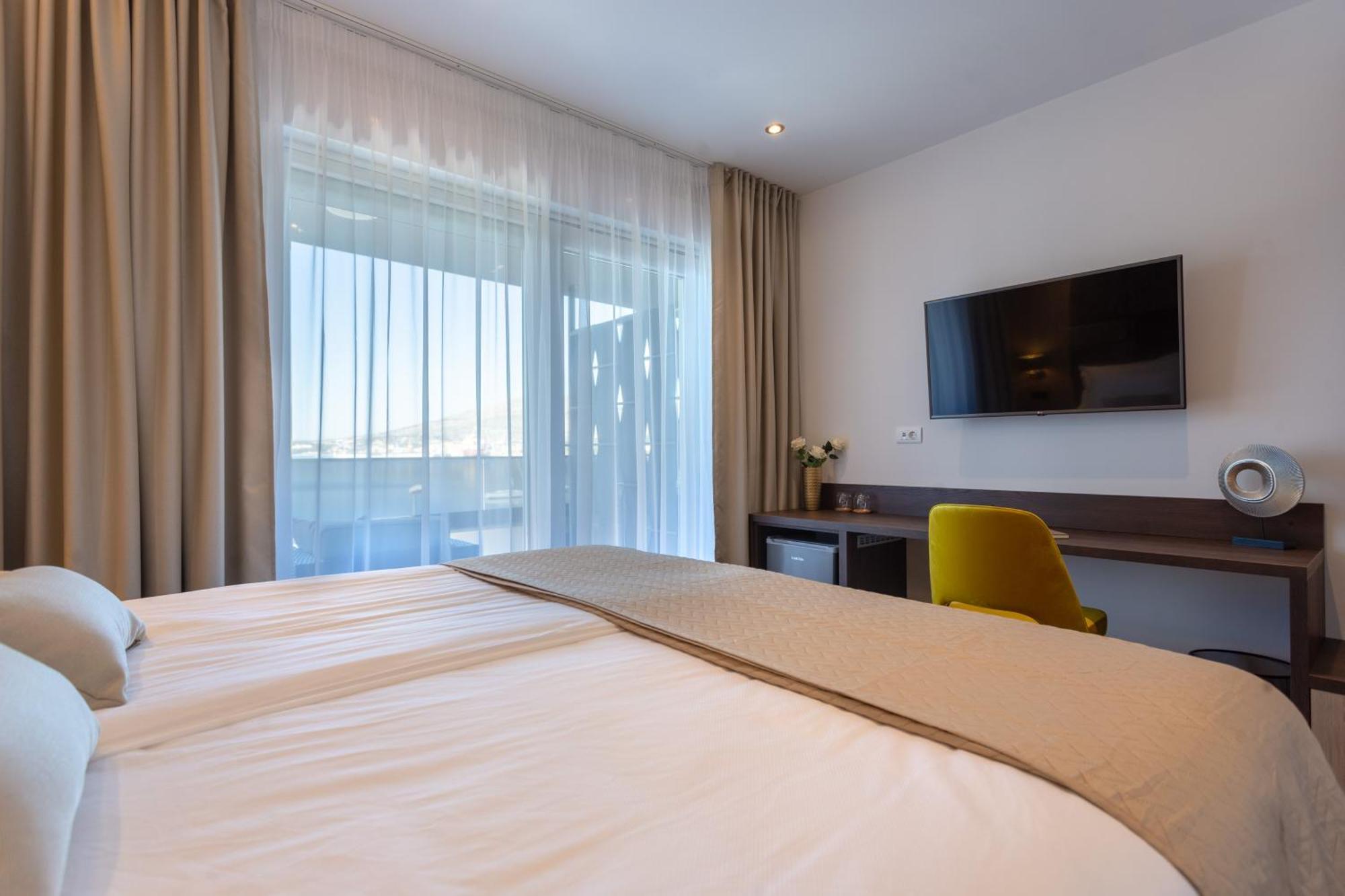 Villa Fortis B&B 트로기르 객실 사진